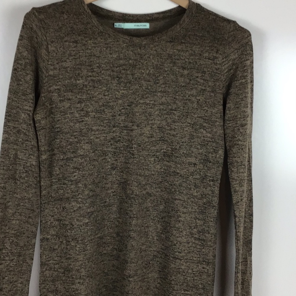 Maurices women’s longsleeved sweater size small